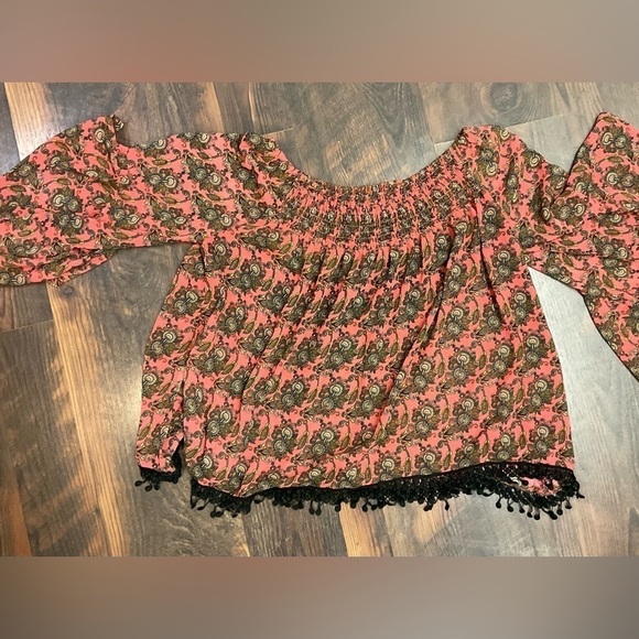 Naanaa Flowy Smocked Off shoulder Top - Picture 7 of 8